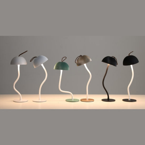 Corrugated Gold Lamp Cap Elegant Curved Stem Mushroom Desk Lamp - Adjustable LED Table Light